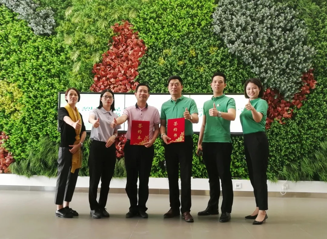 讓醫(yī)院更美、更有愛—儀美醫(yī)科與愛陪共享達成戰(zhàn)略合作