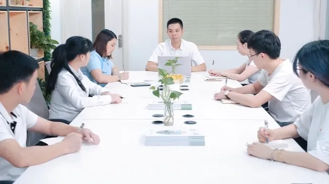 把握“國內(nèi)大循環(huán)”新機(jī)遇，深度匹配需求做產(chǎn)品做服務(wù)！