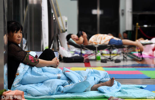 天氣變冷！醫(yī)院牽手愛(ài)陪共享陪護(hù)床提供暖心服務(wù)