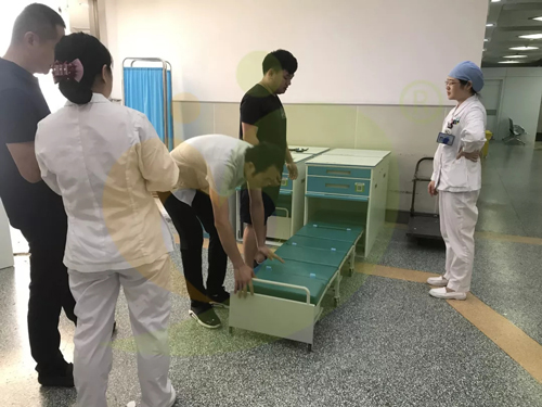 1570606092870450.jpg 共享智能陪護(hù)床-(7).jpg